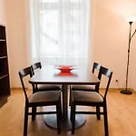 Lion Apartments In Historical Center, Bratislava Old Town