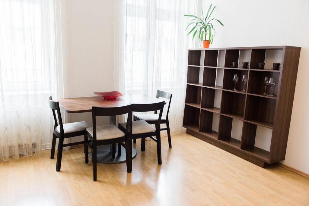 Apartman Lion In Historical Center, Old Town *
